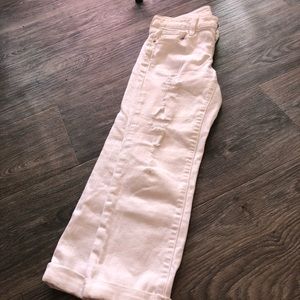 white mom jeans